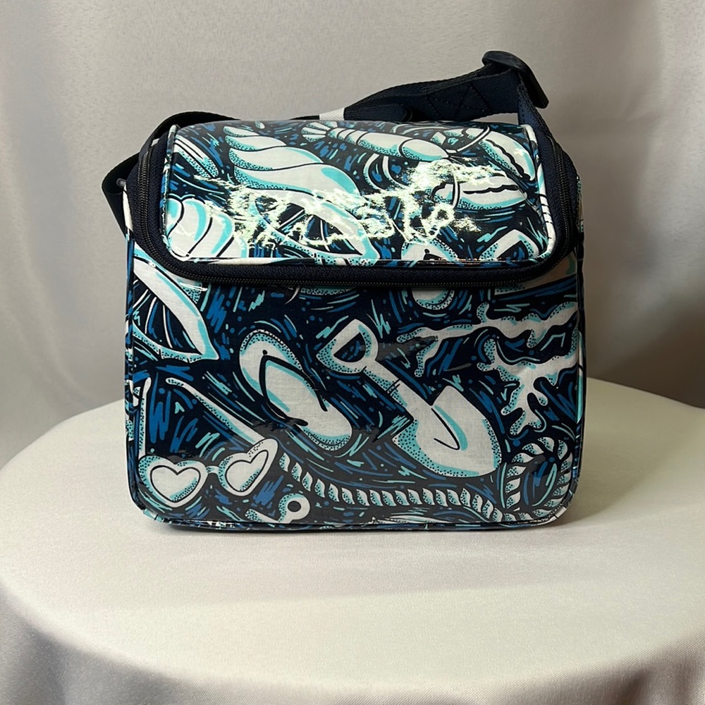Vera Bradley Stay Cooler in Shore Enough! NWT